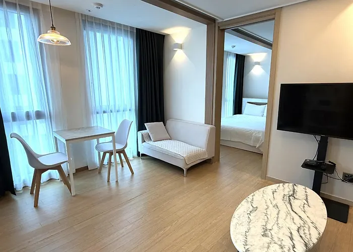 アパートホテル Bona Together In Haeundae 3*