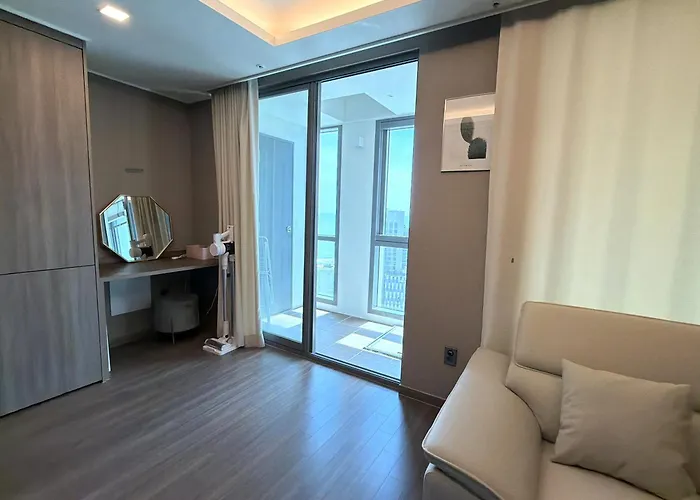アパートホテル Bona Together In Haeundae 3*
